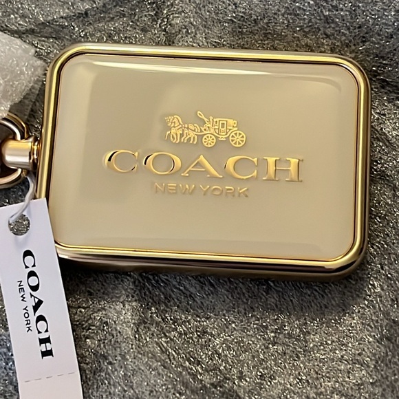 Coach Horse And Carriage Bag Charm - Picture 4 of 7